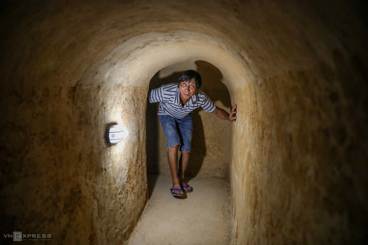 Cu Chi Tunnels